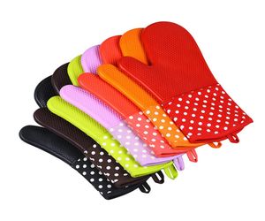 Oven Gloves Silicone High Quality Microwave Oven Mitts Slipresistant Bakeware Kitchen Cooking Cake Baking Tools RRA36445914173