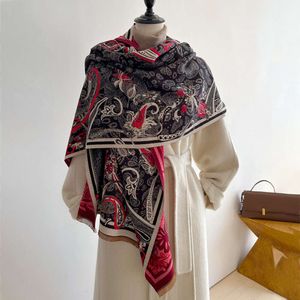 Кашемировый шарф, модный и утолщенный зимой, студенческая защита шеи, теплая шаль, двусторонний жаккардовый шарф для женщин