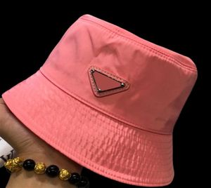 Män kvinnor designer hink hatt mode sommar triangel kepsar hattar män utomhus monterad fedora hatt nylon casquette baseball cap 20211897753