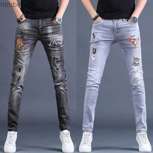 Calças de brim masculinas novo estilo emagrecimento bordado jeans versão coreana calças jeans stretch de alta qualidade calças jeans azuis masculinas casuais jeans cinza.L240109