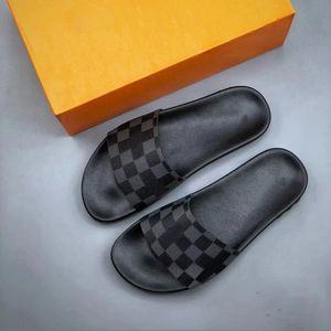 2024 Nuove pantofole sportive di lusso Designer Slide viaggio estivo Mans piatto piscina sandalo da spiaggia FRONTE MARE Pantofola scatola classica scarpe casual da donna Mulo signora Ciabatte in gomma