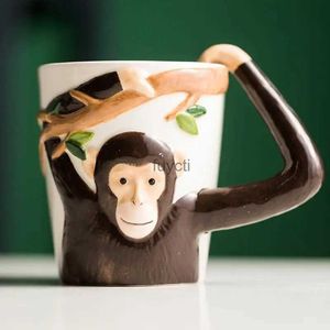 Mugs 3D شكل حيوان حيوان كارتون مطلي باليد شكل القدح السيراميك القدح تصميم فريدة من نوعها القهوة مع مقبض هدية عيد ميلاد YQ240109