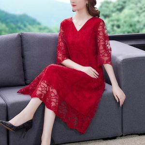 Vestidos de festa de malha de seda bordado vestido floral vermelho mulheres 2024 verão solto tamanho grande 5xl sobre o joelho casual elegante feminino