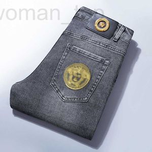 Mäns jeans designer europeiska modemärke high-end grå denim byxor, vår- och sommarstil, avslappnad elastisk smal passform, nio ben lys lyxiga herrkläder NPR7