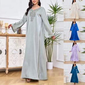 Ethnic Clothing Fashion Embroidery Muslim Dresses Female Islamic Abayas Robes Eid Ramadan V Neck Maxi House Ware Arab Caftan Vestidos