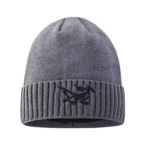 Chapéus Luxurys Designers Beanie Outono e Inverno Cashmere Chapéu Street Trend Soft Touch Carta Sólida Cor Temperamento Moda Quente Simplicidade Q-16