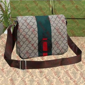 مصمم فاخر للرجال أكياس الكتف حقيبة 2GS Cover Cover Cover Messenger Cross Body Bag Work Outdoor School Bookbag Package Package Package Package Package Package Package