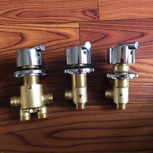 浴槽用のMttuzkおよびCold Water Brass Switch Valve faucet Shower Mixerバスタブセット蛇口バスコントロールValve6243982