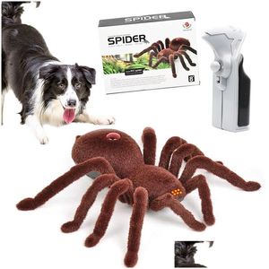 Brinquedos para cães mastiga brinquedo de halloween inteligente aranha simulada com controle remoto para cães grandes médios pequenos presente de aniversário interativo drop deliv ot0aw