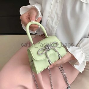 Umhängetaschen Schleife Design Einfarbige Minitasche PU-Leder Klappe Umhängetasche für Frauen 2023 Mode Weibliche Kette Geldbörse und Handtaschencatlin_fashion_bags