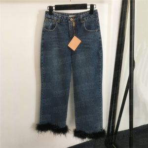 Pantaloni di jeans da donna firmati con canottiera con lettera di strass di piume Canottiera di design alla moda Jeans gilet sportivi tagliati