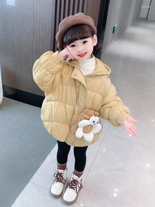 Down Coat Girls'cotton-plockade kläder Vinterkläder 2024 Western Style Baby Girl Warm Cotton-Padded Childre