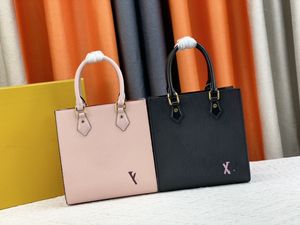 Designer Handväska Kvinnor Crossbody Bag, Sac Plat Bag äkta läderplånbok Kvinnsäcken Enkel och fashionabla axelväska