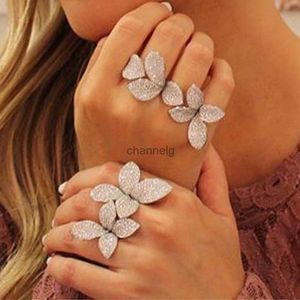 Cluster Rings New Trendy Luxury Fingers Ring Adjustable Fashion Blooming Flowers Full Shiny Cubic Zirconia Top Quality Stage Jewelry Original YQ240109