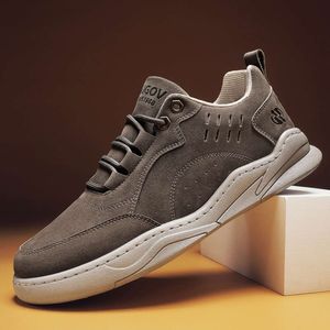 Trend Casual Sneakers Breathable Leather for Korean Style Leisure Male Footwear Men Vulcanized Shoes