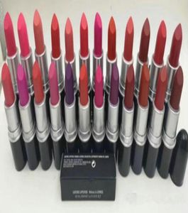 12pcs最低の最初のMekeup Lipstick 20異なる色の英語名3G8477689