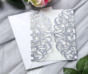 Nuovo Arrivo Silver Glitter Laser Cut Invito Biglietti per la festa di laurea di compleanno per la doccia da sposa da sposa Inviti2429100