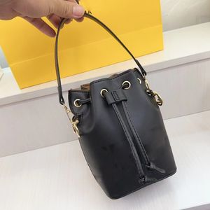 Modedesigner väskor trend klassisk pop hink väska hög kvalitet handväska axelväska crossbody väska