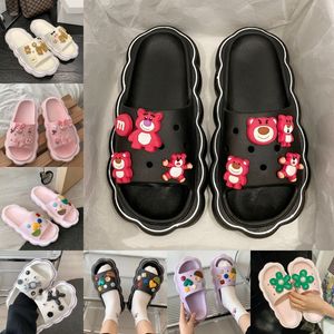 Women Designers slippers Sandals Flat Slides Flip Flops Summer Outdoor Bath Shoes Beachwear Slippers Black