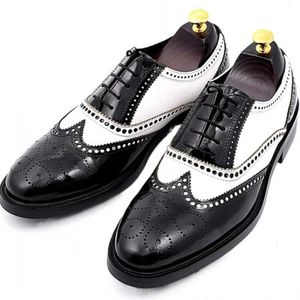 White Black Brogue Shoes Men Fashion Lace Up Full Grain Leather Carved Gentlemen Formal Business Shoe