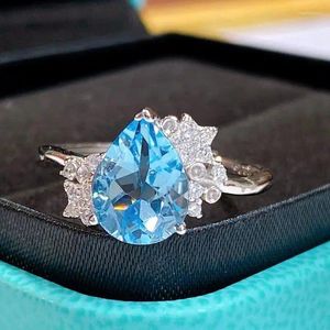 Pierścienie klastra Test Sprzedaż S925 Sterling Silver White Gold Natural Sky Blue Topaz Stone 7 9 mm Ring Lady Gift