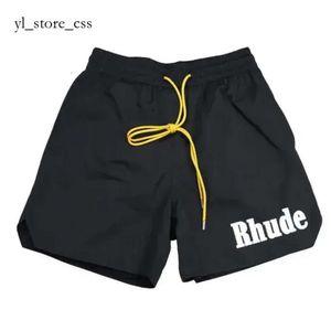 Mens Rhud Short Fashion 남자 여성 캐주얼 반사 Rhude 셔츠 스케이트 보드 힙합 해변 Rhude 포켓 고품질 Rhude 화이트 반바지 국경 아시아 6174