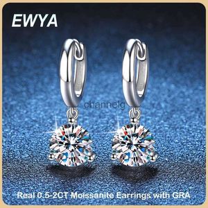 Stud Ewya Trendy 3 Prong 0.5-2CT D Färg Moissanite Diamond Drop Earrings For Women Wedding Fine Jewelry S925 Sterling Silver Earring YQ240110