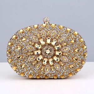 Diamond Women Luxury Clutch Evening Bag Wedding Crystal Ladies Cell Phell Pocket Polly Kvinnlig plånbok för festkvalitetsgåva 240110