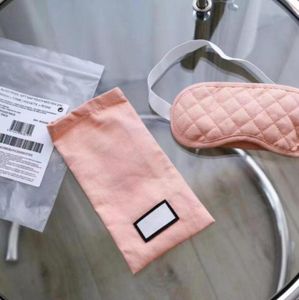 EPACK Borsa per il trucco Mini simpatici pettini Pennelli Girl039s Maschera per gli occhi per il sonno Home Day Allevia la maschera per gli occhi contro la fatica7842874