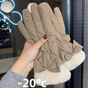 Zima zagęszczone pluszowe rękawiczki Kobiety polar termiczny wodoodporny zimny ekran dotykowy na zewnątrz jazda na nartach ciepłe bawełniane rękawiczki 240109
