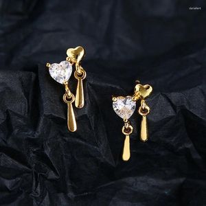 Kolczyki Dangle Tassel dla kobiet francuski vintage kryształowe podwójne serce złoto kolorowy chrząstka ucha akcesoria mody biżuteria kae339