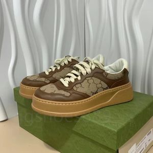 Designer sapatos casuais chunky b tênis de lona luxo clássico biscoito sapatos couro angustiado sapato baixo superior masculino mulher tênis ao ar livre