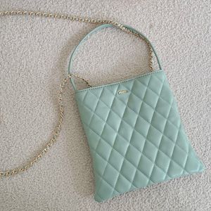 19 cm tragbare Mini-Einkaufstasche für Damen, 5 Farben, klassische Schulter- und Unterarmtasche, trendige Geldbörse, Matelasse-Kette, gesteppte Lederhandtasche, luxuriöse Abend-Clutch, Pochette