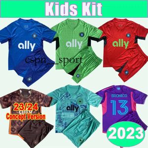 FC Swiderski Kids Kit Soccer Jerseys Bronico Copetti Byrne Bender Agyemang Away Purple målvakt Konceptversion Barndräkt Fotbollströjor