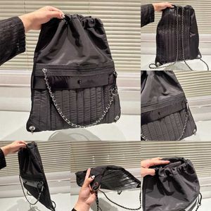 Fashion Designer Schoolbag Temperamento singolo Personalità TOTE NYLON SCHEA POLLA PULTICHI PMIETTI CON BAGNI DI SAGGIO DI ASSICURA PER DONNE 2024