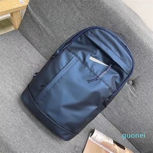 Tasarımcı -Backpacks Erkekler için Büyük Kapasite Lether Öğrenci Sırt Çantaları Açık Seyahat Bilgisayar Çantaları