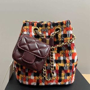 Renkler Kadın Kova Sırt Çantası String yün birleştiren omuz tüvit çanta metal harf aksesuarları iç fermuarlı cep el çantası cüzdan yüksek kalite