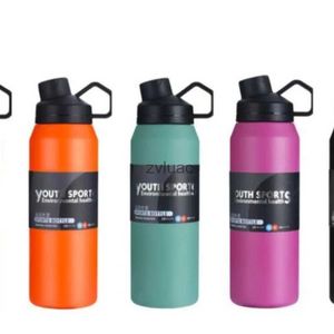 Bottiglia d'acqua 600 / 1000ml Sport Boccetta per vuoto di grande capacità Bottiglie d'acqua per auto da viaggio Calore portatile Thermos per acqua fredda per campeggio Hot YQ240110