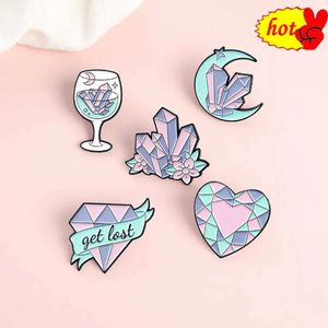 Jewel diamond goblet design Brooches for Women Men Wear Hat Glasses Sitting Small Pet Animal Party Casual Brooch Pin Gifts High
