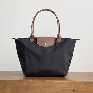 Nylon-Umhängetasche für Pendler, große Kapazität, Knödel, Tragetaschen, faltbar, wasserdicht, Oxford, Sporttasche, Damen und Mädchen, leicht, für Reisen, Einkaufen, günstige Handtaschen 2666