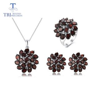 Sets TBJ,natural mozambique garnet gemstone jewelry set 925 sterling silver nice flower design pendant earring and ring for women