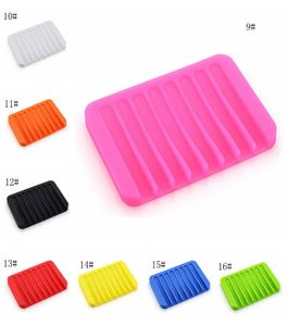 Silicone Soap Dishes Bathroom Soap Holders Case Multicolor Water Drainage Antiskid Soap Box Home Bathroom Supplies 16 Colors DBC D9796602