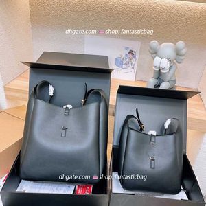Softhobo tasarımcı omuz lüks çanta kadın moda çantaları düz renk y s -şekilli tote siyah buzağı derisi klasikler diyagonal şık kova çantası