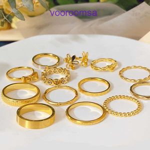 Carter Design Mulheres Bead Rings Joias de luxo para Lady Gift 2024 Nova coleção de anéis de ouro com pequeno índice personalizado de alto sentido com caixa original Pyj