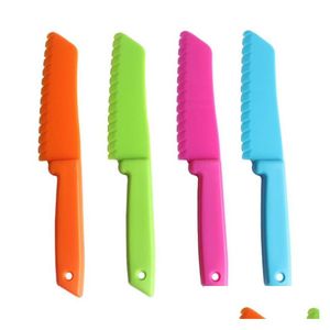 Knivar för bröd Lete Kitchen Knife Kids Chef Cooking Plastic Safe Children Paring Sawtooth Cutter SN2295 Drop Delivery Home G DHZ8N