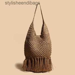 Сумки на плечо 2022, сумка с кисточками, плетеная сумка через плечо из ротанга, новая пляжная сумка, женская стильная сумка