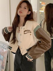 Krótka kurtka baseballowa Kobiety Koreańska moda harajuku list z drukiem Lett Płaszcz Kobieta Amerykański Retro High Street Casual Loose Windbreaker 240110