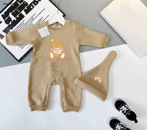 Macacões infantis de luxo meninos meninas conjunto de duas peças de pelúcia crianças bodysuit tamanho 59-100 designer bebê recém-nascido rastejando terno e chapéu jan10