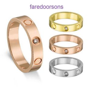 Charm Rings Luxury Carter Designer Ring Plain Ring Female Stainless Steel Titanium Couple Card Home Three Diamond Closed Have Gift Box