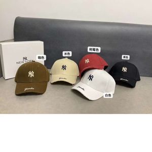Beş renkli internet ünlüsünün hardtop Koreli versiyonu, yeni kenar işlemeli n-mızraklı beyzbol şapkası erkekler ve kadınlar için çok yönlü